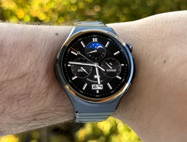 Review | Huawei Watch 6 Pro: Ceasul inteligent cu aspect elegant și funcționalități cât cuprind