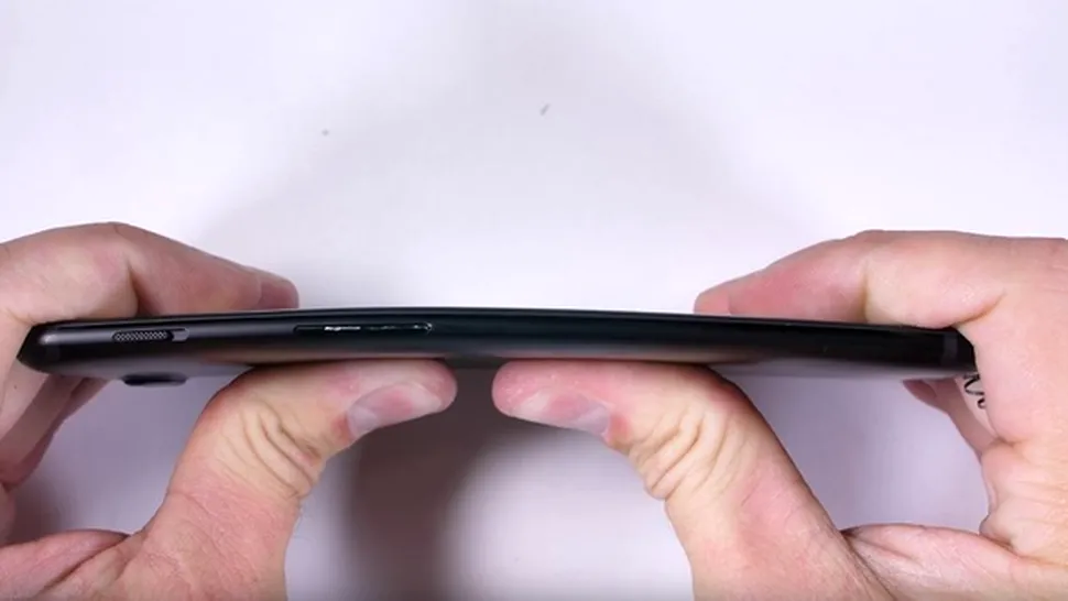 OnePlus 5T nu dezamăgeşte la capitolul rezistenţă [VIDEO]