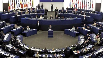 UE le declară război platformelor care distribuie ştiri false, înainte de alegerile europarlamentare