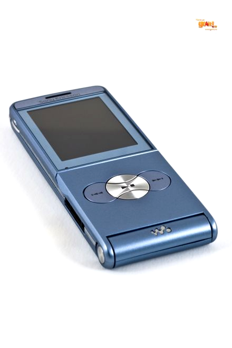 Sony Ericsson W350 ar putea fi confundat cu un player MP3