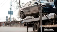 Mașinile parcate ilegal vor fi ridicate în centrul Capitalei. Ce tarife vor plăti șoferii pentru a le recupera