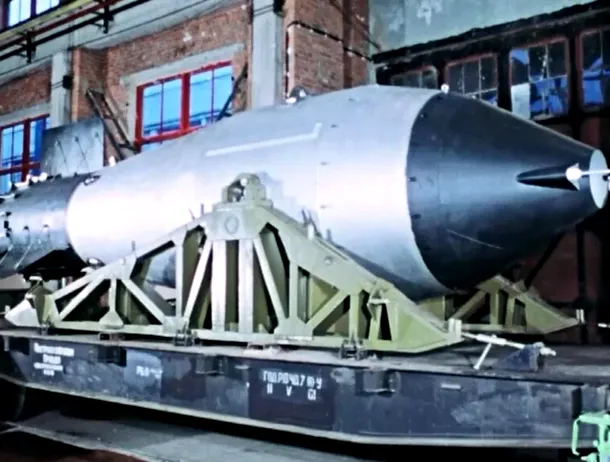 Fost consilier prezidențial: România ar trebui să exploreze varianta dotării cu arme nucleare