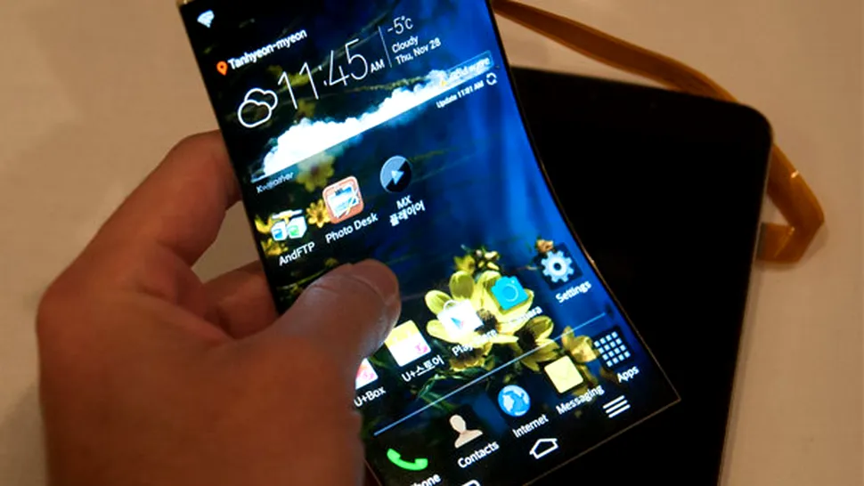 Samsung confirmă, în mod indirect, că va lansa modele smarpthone cu ecran pliabil OLED în cursul acestui an