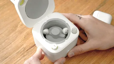 Video Go4it: Cardlax EarBuds Washer este o mașină de spălat pentru căști true wireless
