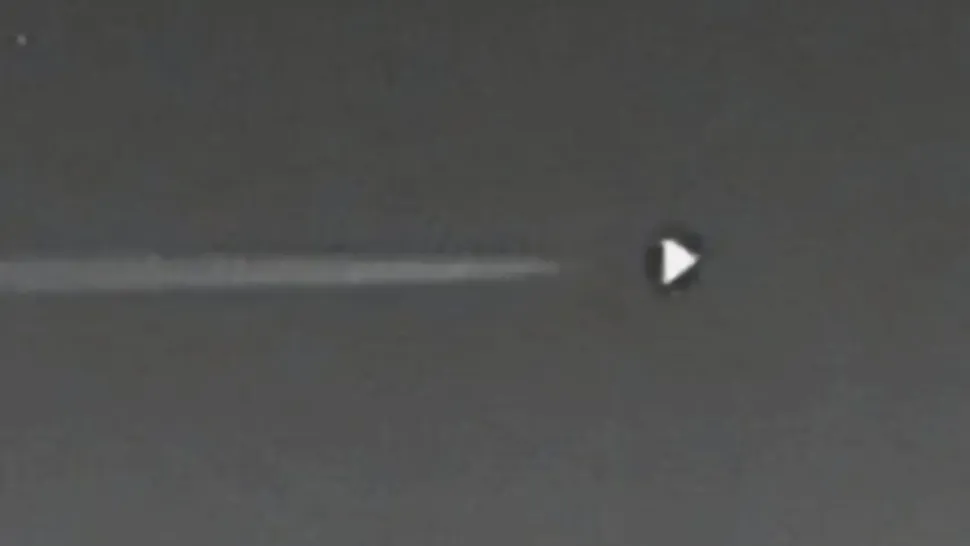 Area 51: Aeronavă în formă de „Dorito”, observată noaptea în apropiere de zonă. Ce ar putea fi cel mai probabil?