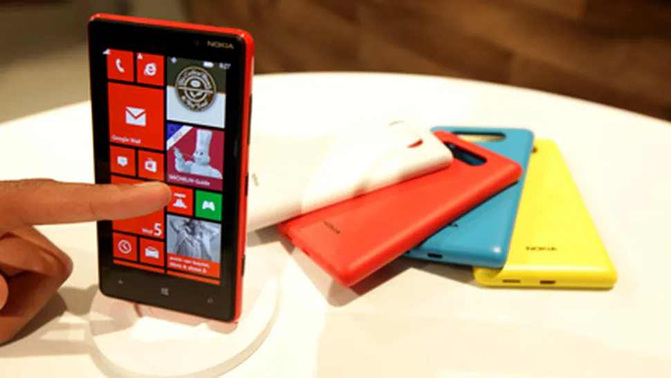 Nokia Lumia 920 şi Lumia 820. Care sunt cauzele impactului negativ