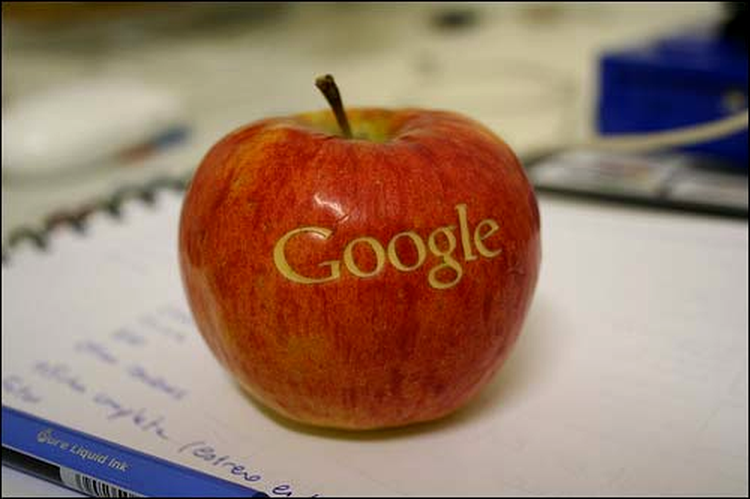 Apple, Google