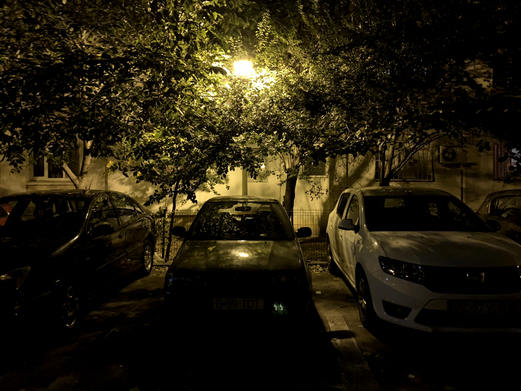iPhone XS Max - foto noapte