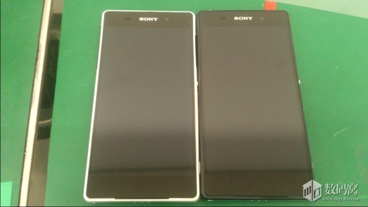 Sony Xperia Z2 - două teme diferite de culoare