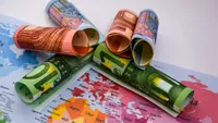 Bancnotele devin Euro, se schimbă banii naționali: Ca pe Titanic! Decizia luată de LIDL