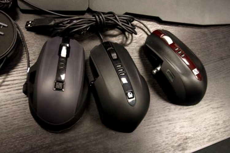 Microsoft SideWinder X8 comparat cu celelalte modele din serie