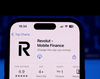 Revolut lansează AIR, propriul asistent cu inteligență artificială pentru buget, investiții și călătorii