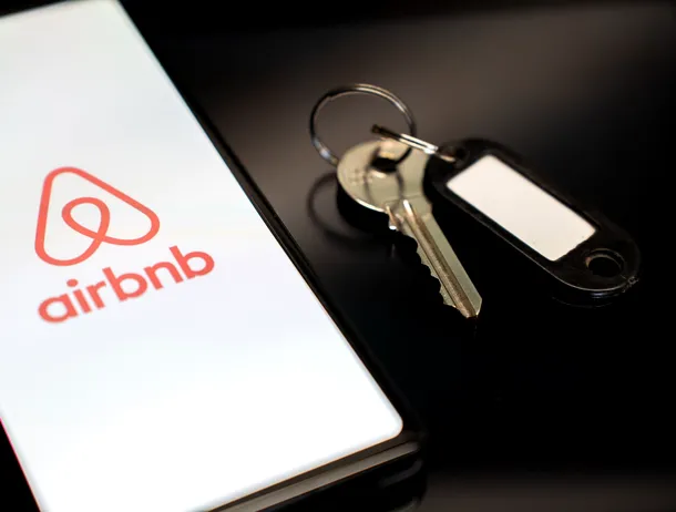 Airbnb extinde ofertele și lansează transferuri private cu mașina în peste 15 de orașe