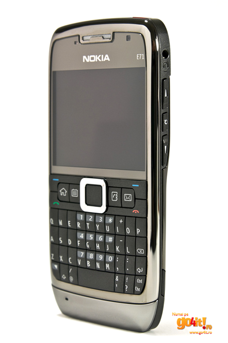 Nokia E71 