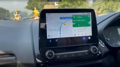 Google Maps, folosit în modul Android Auto, se poate bloca pe anumite dispozitive din cauza unui bug