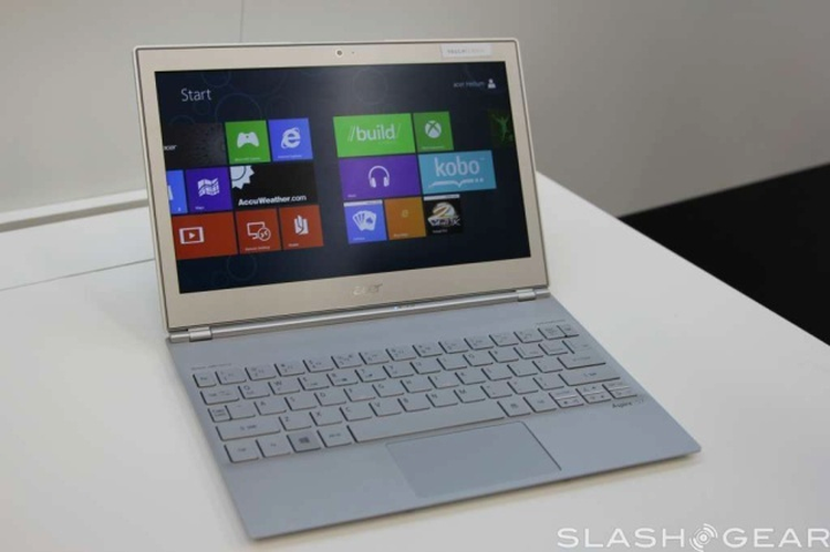 Acer Aspire S7 - ultrabook cu ecran tactil