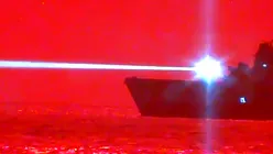 VIDEO: Dispozitivul cu laser care omoară țânțarii în zbor a ajuns pe piață. Cât costă