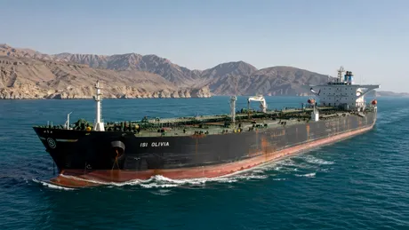 Escrocherii cu criptomonede vizează navele blocate în Strâmtoarea Ormuz