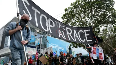 Proteste la sediile OpenAI și Anthropic: Oamenii cer stoparea cursei pentru inteligența artificială
