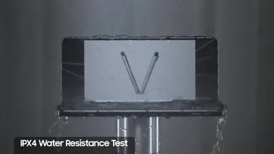 Samsung demonstrează rezistența Galaxy Z Flip5 și Fold5 cu testele realizate în laborator. VIDEO