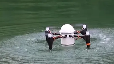 Drona care se descurcă la fel de bine în apă şi în aer [VIDEO]