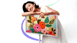 X7 Pro, un ecran Hisense inteligent, mobil, de 27 de inci, cu o autonomie a bateriei de 14 ore