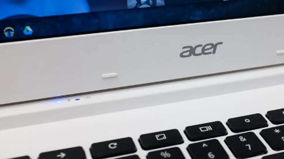 Acer Chromebook 13, un laptop ieftin cu ecran Full HD şi autonomie mare