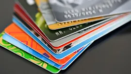 Cercetătorii au descoperit o vulnerabilitate care poate „reînvia” cardurile expirate