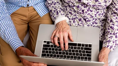 VIDEO | România, codașa UE la competențe digitale. Soluțiile propuse de un expert: program de educație digitală timpurie, cursuri de empatie și caravană digitală