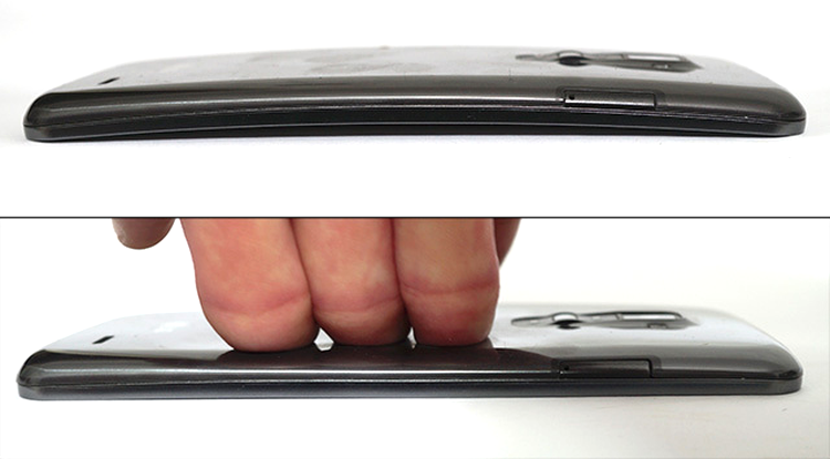 LG G Flex - un telefon flexibil
