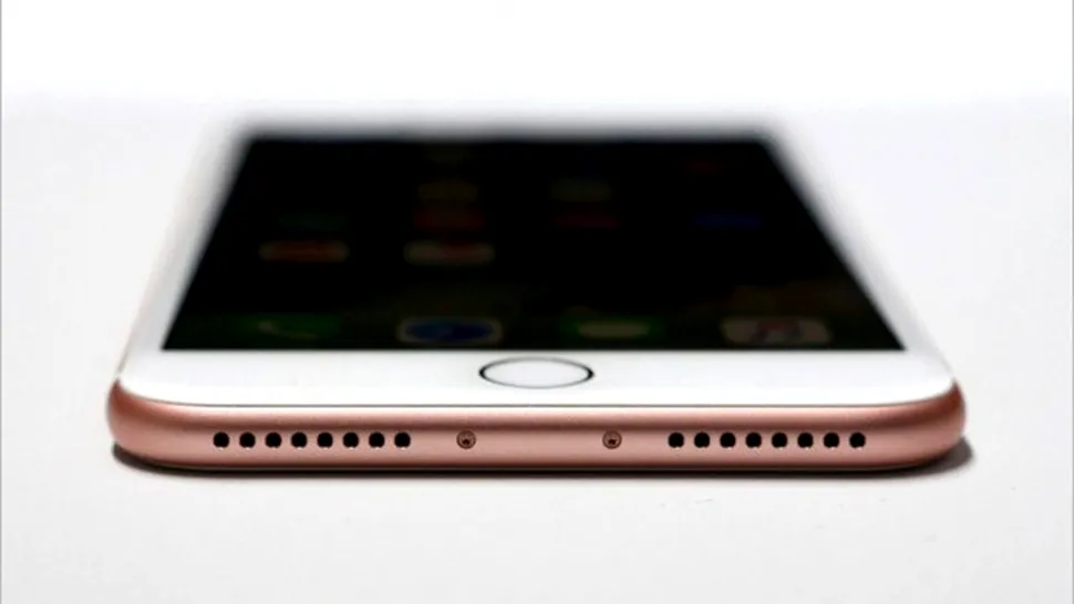 Apple ar putea să lanseze un iPhone exclusiv wireless, fără mufă Lightning