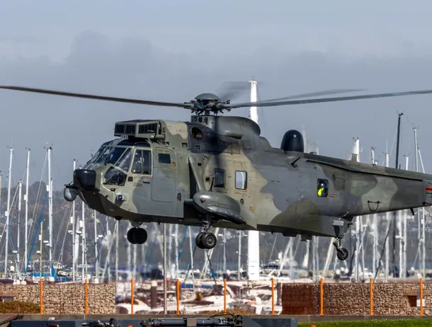 Marea Britanie pregătește elicoptere Sea King din perioada Războiului Rece pentru a fi transferate în Ucraina. Ce poate face Kievul cu ele?