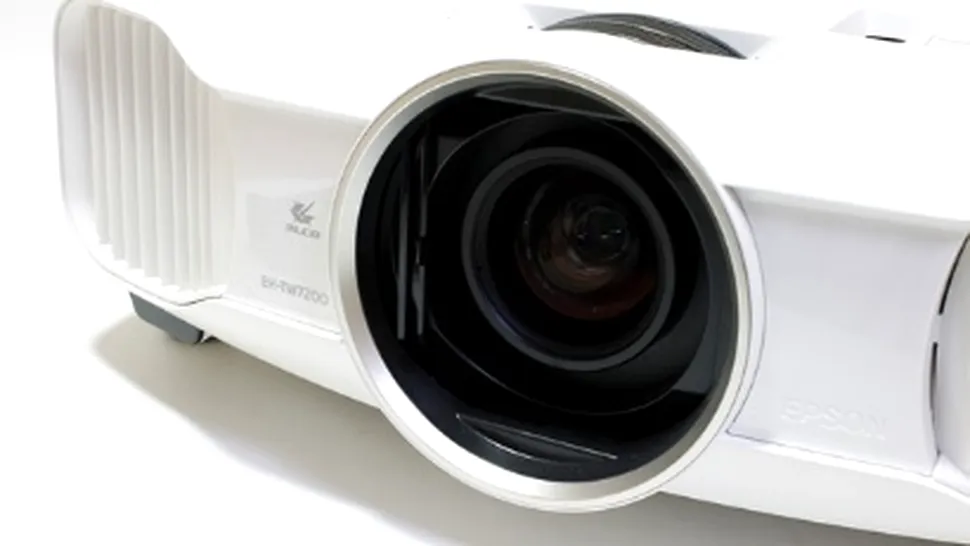 Epson EH-TW7200 - videoproiector Full HD 3D pentru cinema-ul din sufragerie