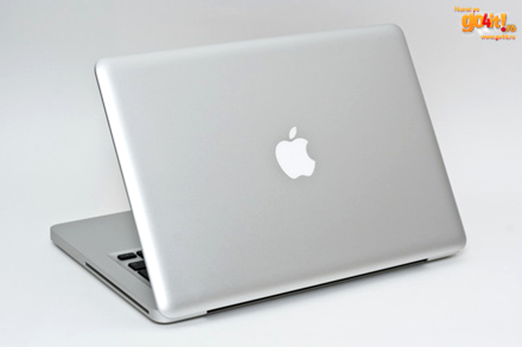 Apple MacBook
