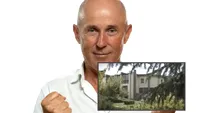 Cum arată vila de lux din Pipera în care locuiește Mugur Mihăescu. Are gazon pe acoperiș și valorează 800.000 de euro