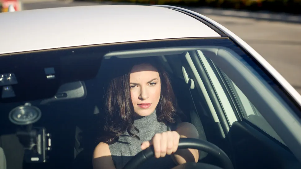 Benzină la peste 8,5 lei: Sfaturi de bază pentru condus care pot reduce consumul de carburant cu până la 25%