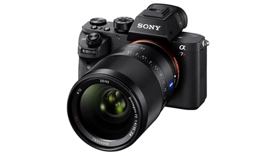Sony şi-a reîmprospătat gama de camere foto cu RX100 IV, RX10 II şi A7R II 
