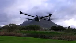 Un youtuber a stabilit recordul mondial pentru cel mai lung zbor al unei drone
