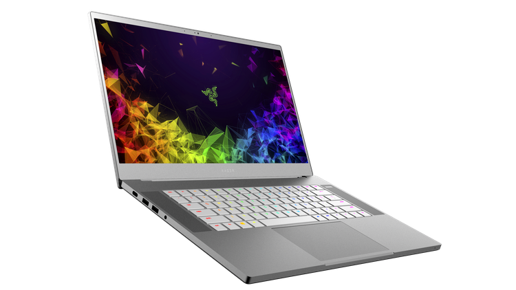 Razer Blade 15 Mercury White