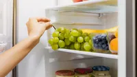 Unde se țin strugurii: în frigider sau la umbră, la temperatura camerei? Mulți români procedează greșit