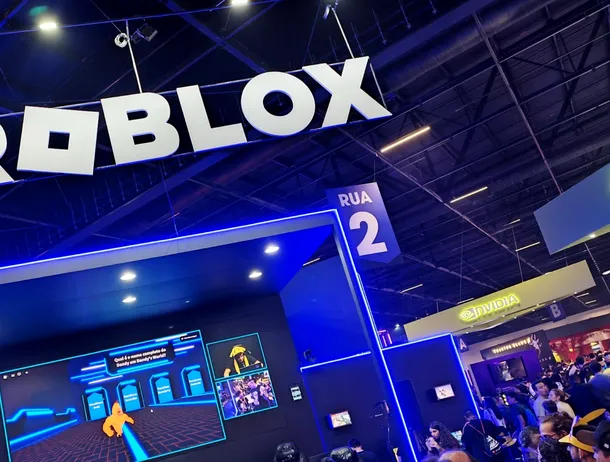 Un băiat român care a cunoscut o fată olandeză pe Roblox, condamnat pentru că a forțat-o să se taie și să-și omoare animalul de companie