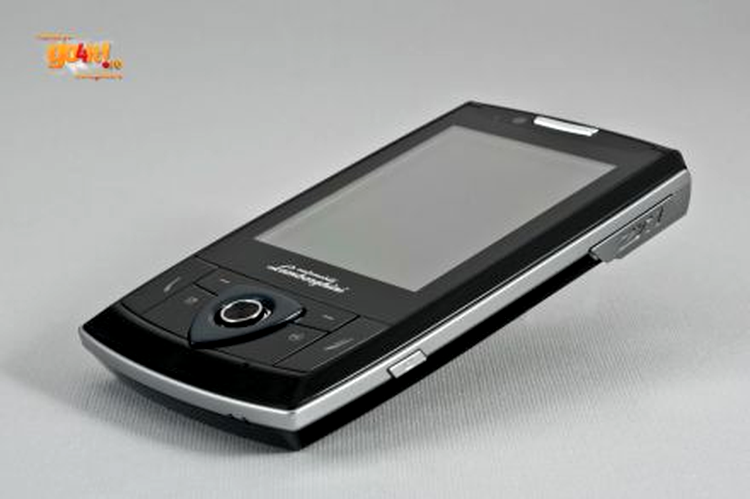 Asus Lamborghini ZX1 – un bolid intre telefoanele mobile