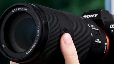Sony a lansat FE 100-400mm F5.6-8 OSS, un nou teleobiectiv cu zoom super-telefoto