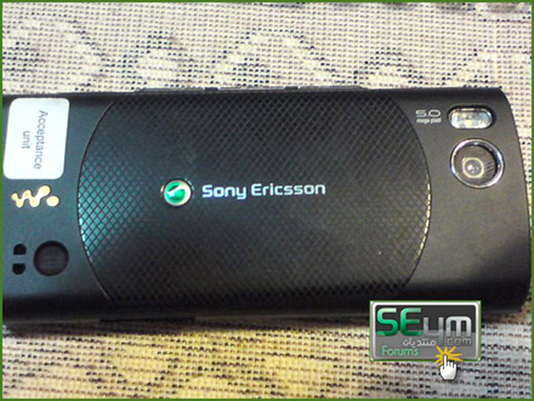 Sony Ericsson W902 