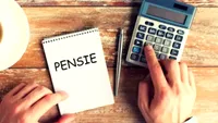 Românii care au muncit peste 25 de ani pot primi mai mulți bani la pensie. Cum funcționează calculul ascuns în puncte