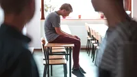 Bullyingul în școli poate fi reclamat de părinți. Ce obligații au profesorii și când trebuie sesizată Poliția
