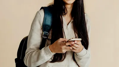 Tragedie în India: Trei surori s-au sinucis după ce au rămas fără telefoane