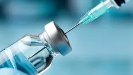 Vaccinul creat integral cu ajutorul inteligenței artificiale a trecut primul test pe oameni, la Universitatea Cambridge
