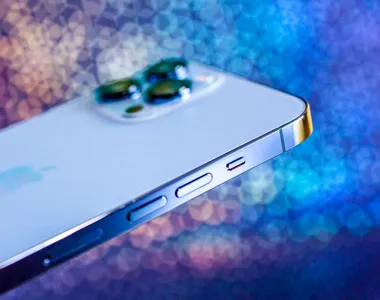 Zvon: a fost dezvăluită „culoarea principală” pentru viitorul iPhone 17 Air