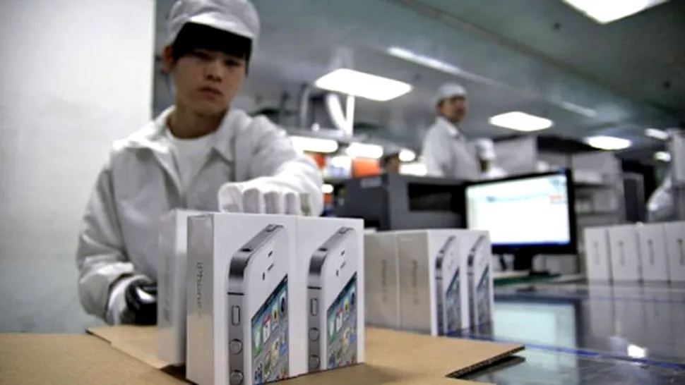 Compania care asamblează iPhone ia în considerare o investiţie de 7 miliarde de dolari în Statele Unite